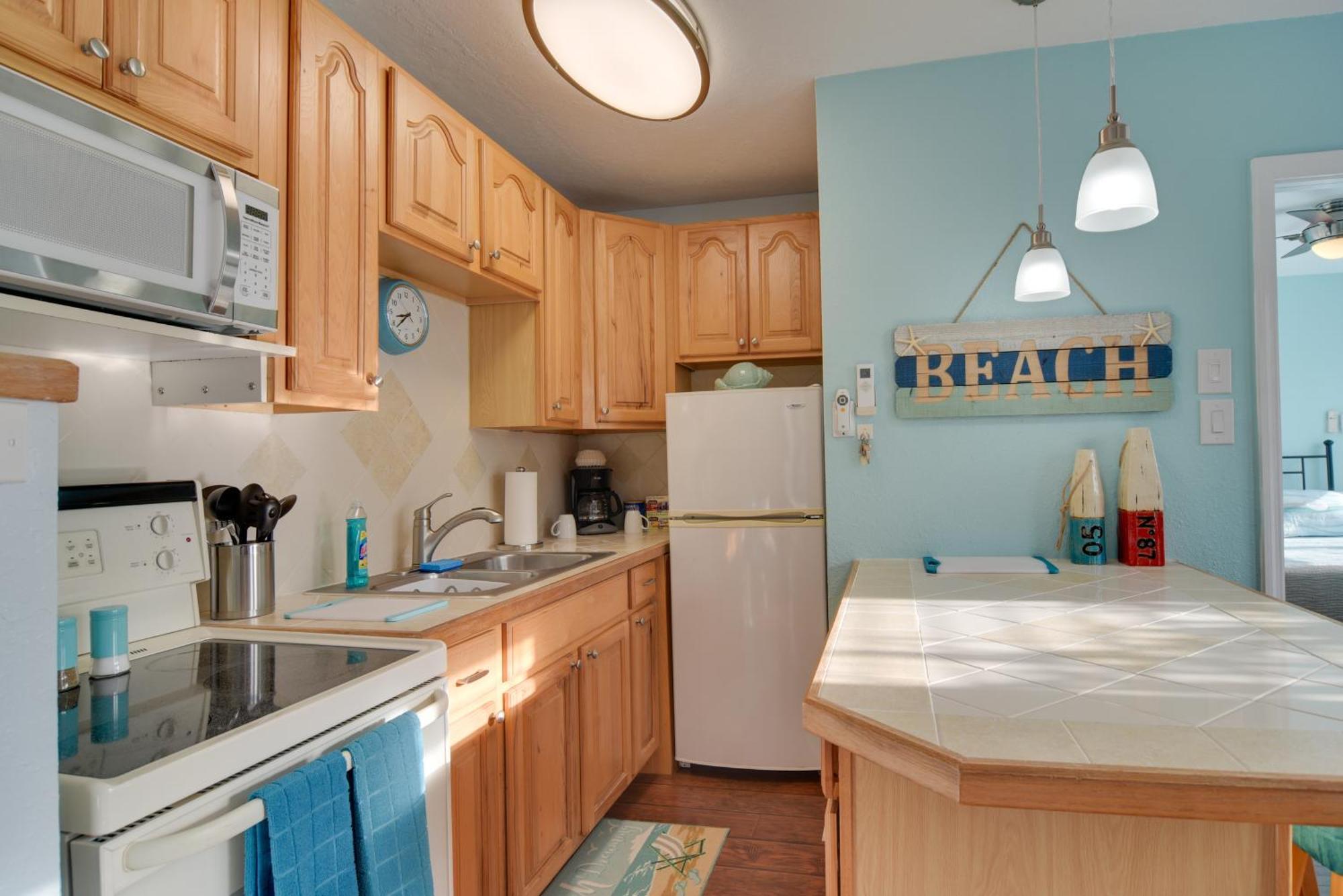 Condo With Community Pool - Walk To Madeira Beach! St. Pete Beach Eksteriør billede